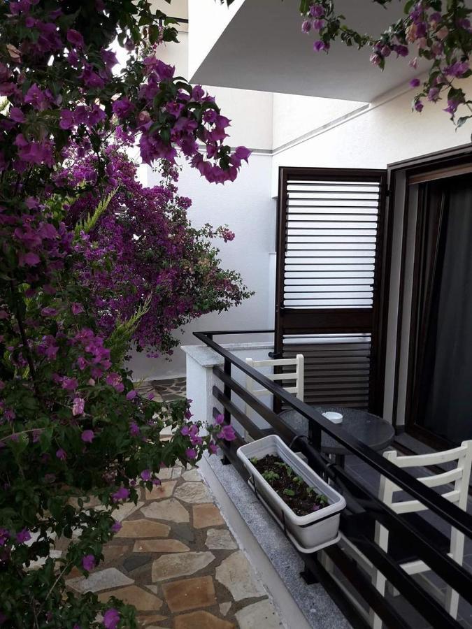 Hotel Natali Dhërmi Zewnętrze zdjęcie