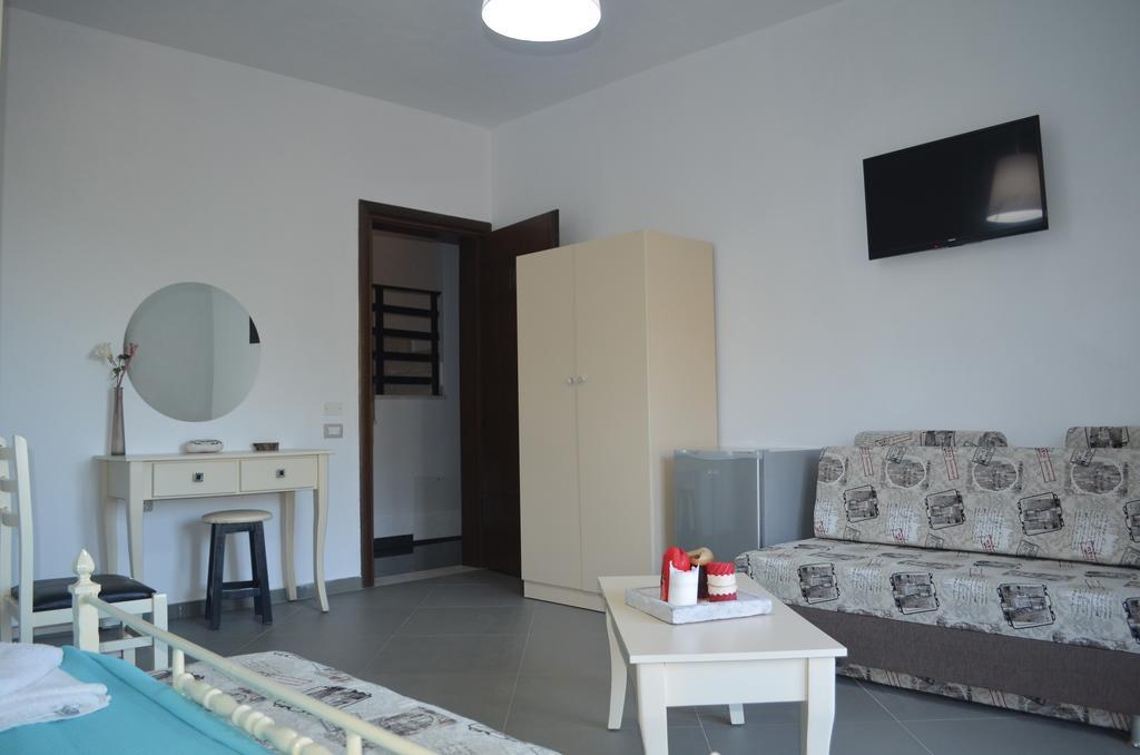 Hotel Natali Dhërmi Zewnętrze zdjęcie